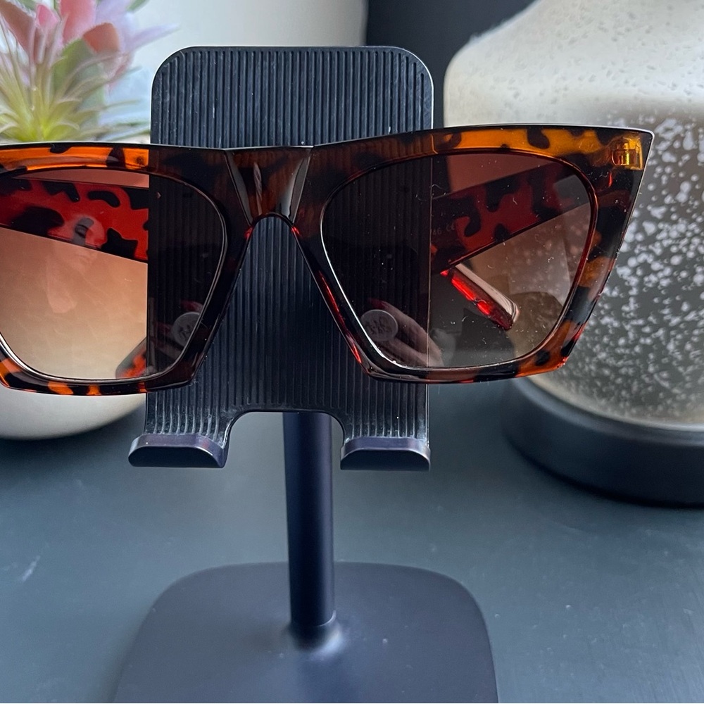 Tortoise Shell Square Sunglasses - Picture 2 of 8